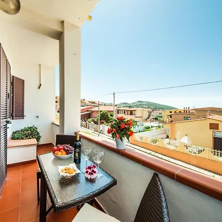 La Casa Di Mannazzotta 1 卡斯特尔萨多