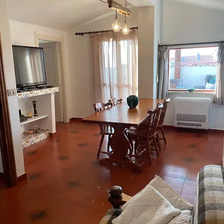 La Casa Di Mannazzotta 1 3* 카스텔사르도