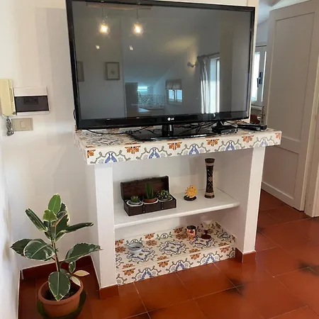 La Casa Di Mannazzotta 1 B&B