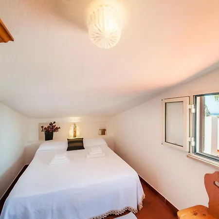 Bed & Breakfast La Casa Di Mannazzotta 1